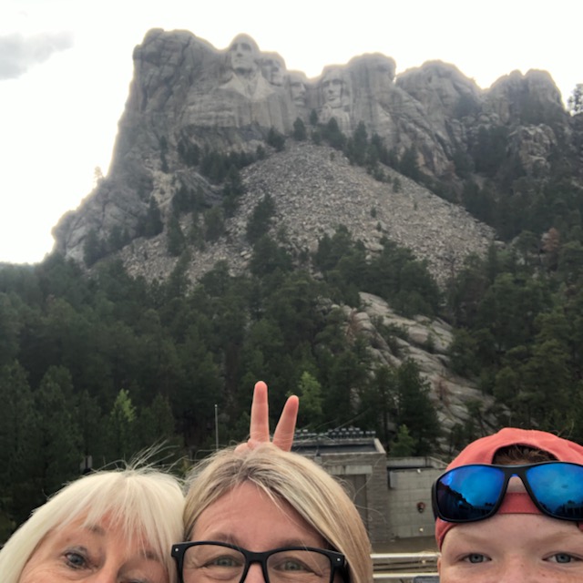 mt rushmore